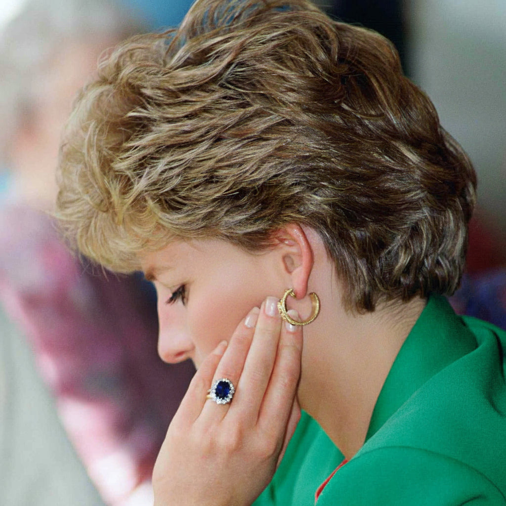 Princess Diana Inspired 3.00CTW AGI Certified G/VS Lab-Grown Sapphire and Diamond Halo Ring in 14K White Gold