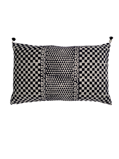 Samburu Charcoal Petit Lumbar Pillow Cover