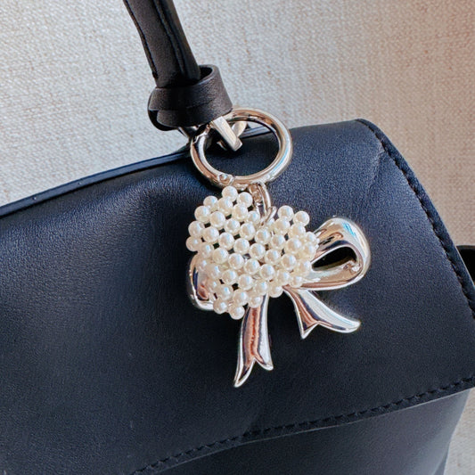 Knitted Pearl Heart Silver Bow Bag Charm