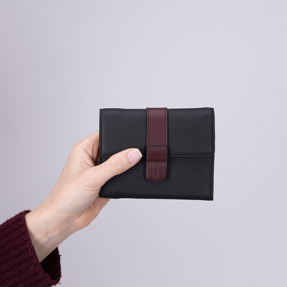 Camden Women’s Leather Wallet | Compact Genuine Leather