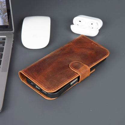 Casper iPhone 17 Leather Wallet Case – MagSafe Compatible