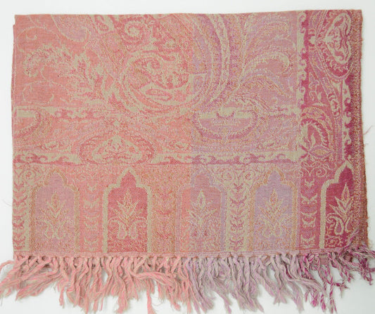 Elegant Handwoven Pashmina Shawl with Paisley Design – Soft, Elegant and Lightweight Wrap
