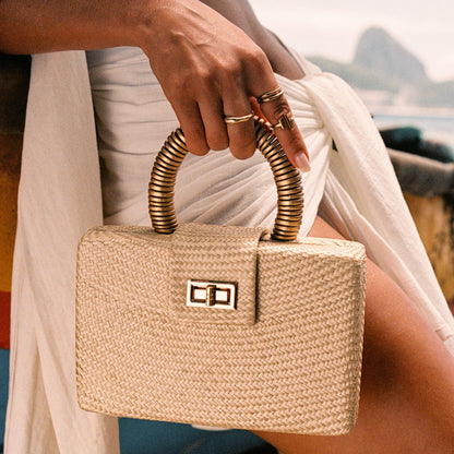 THE GRACIE Cream Woven Straw Clutch Bag